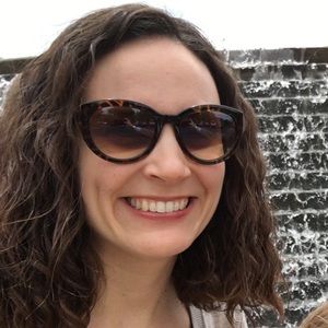 Meet your Posher, Rosalie